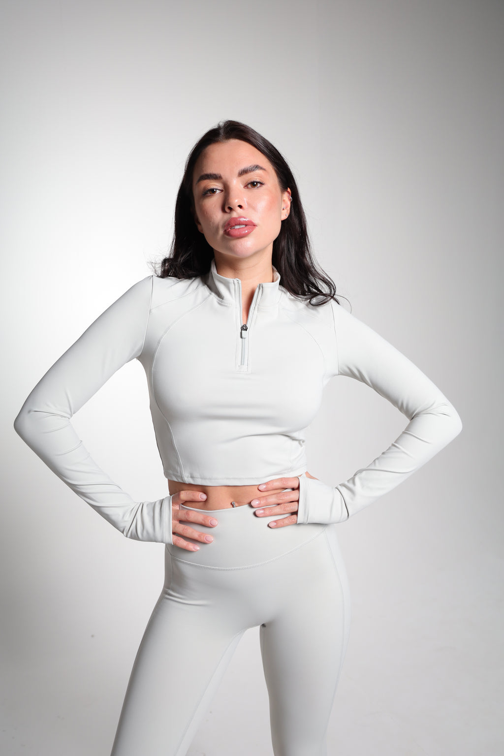 BLVNE FlareMotion Yoga Set – Gray