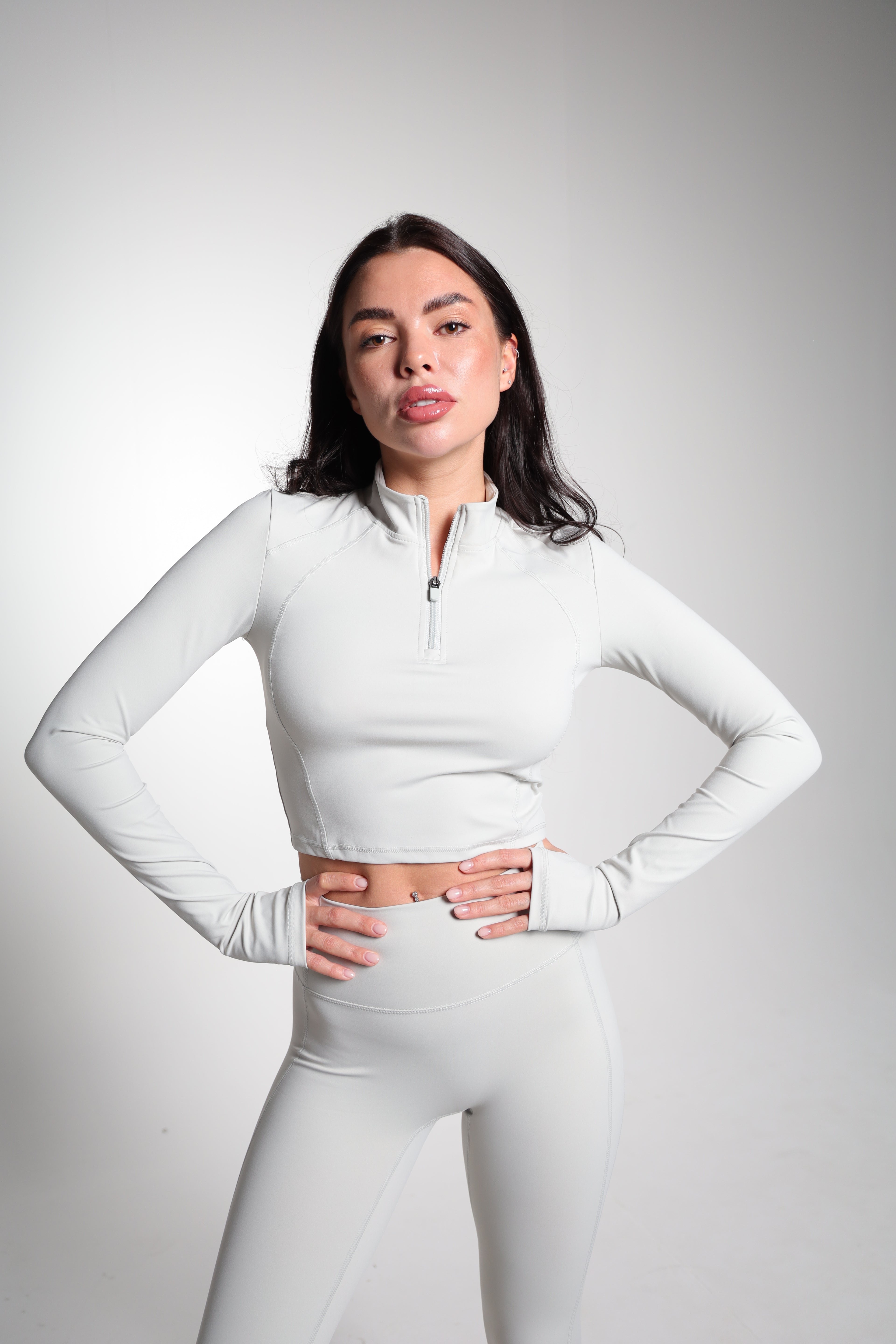 BLVNE FlareMotion Yoga Set – Gray