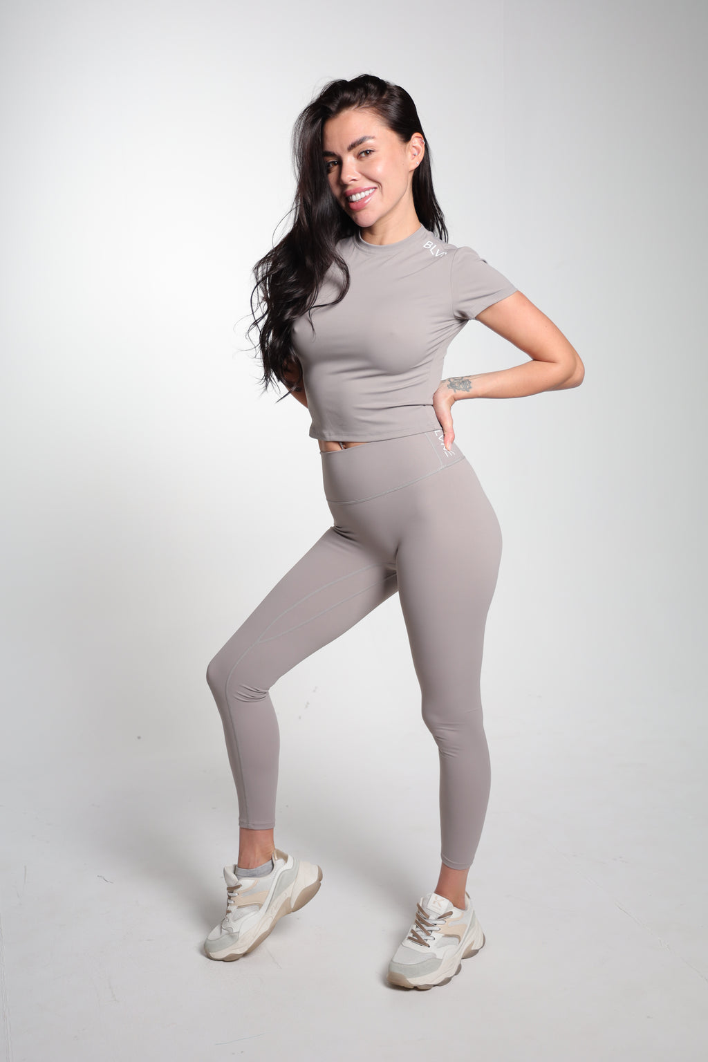 BLVNE ElevateFit Seamless Set – Grey
